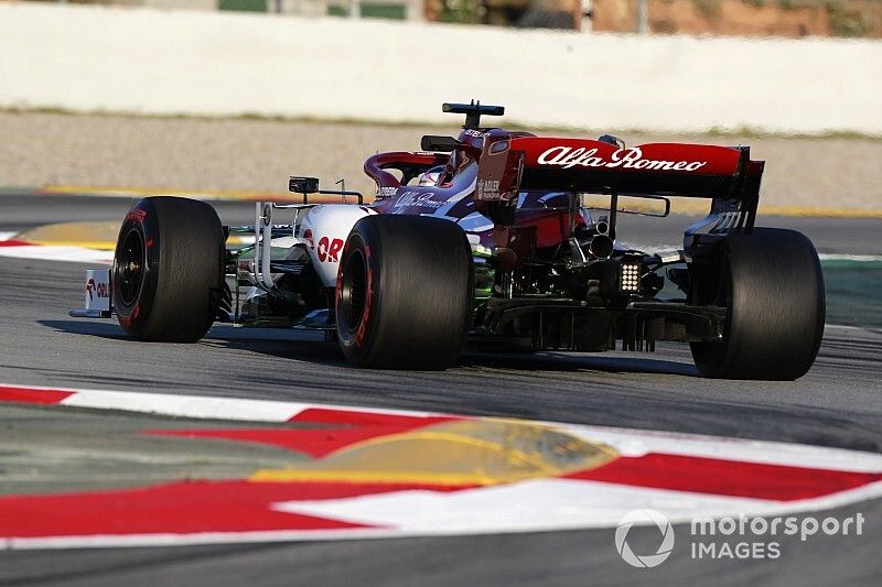 Fabrieken Formule 1-teams mogelijk langer dicht