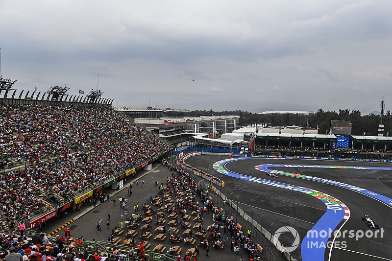 Nuevo récord de asistencia en viernes para el GP de México