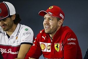 Vettel: Szerencsés vagyok, amiért ilyen karrier áll mögöttem