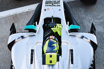 Ride onboard with Valentino Rossi in Mercedes F1 test