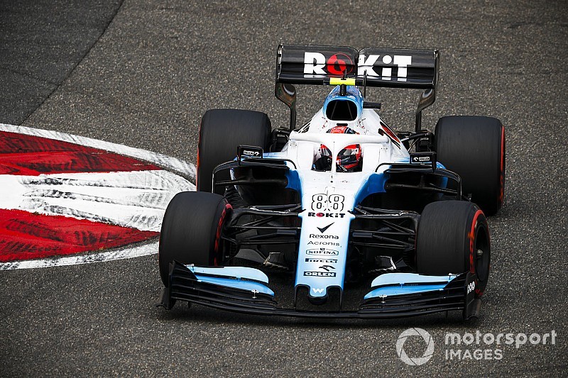 Előrébbről rajtol a Williams, mint várták, de nem a saját teljesítményük miatt