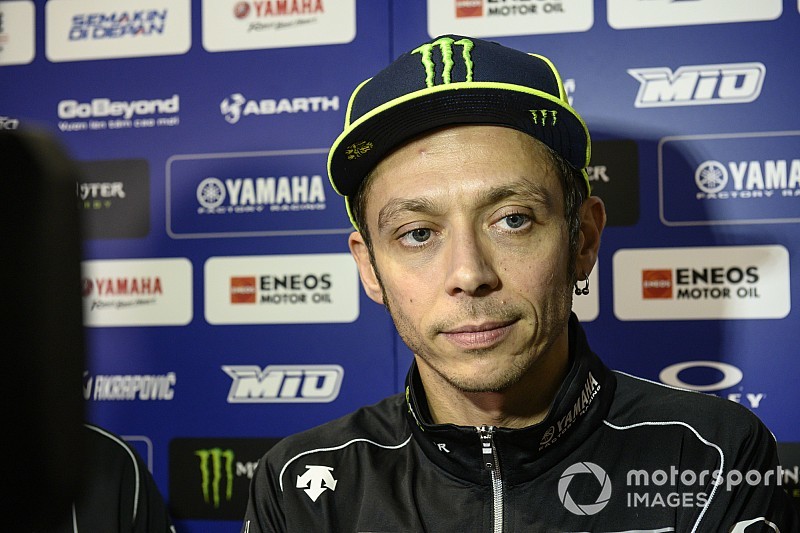 Valentino: "Per me non siamo abbastanza forti per vincere, ma spero abbia ragione Maverick"