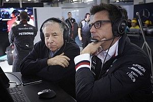 Президент FIA выступил в защиту судей, оштрафовавших Феттеля в Канаде