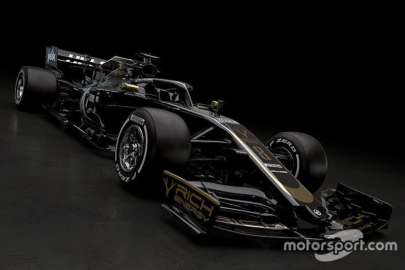 Haas unveils new livery with first 2019 car reveal