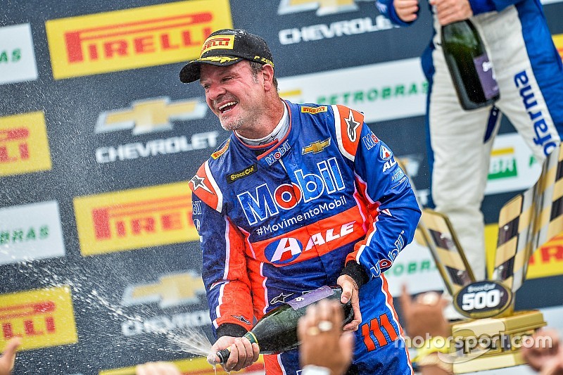 Barrichello comemora 2º como vitória em prova com “quê de Hockenheim 2000”