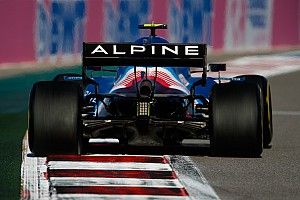 Одинаково настроенные Alpine едут по-разному? Мнение Окона