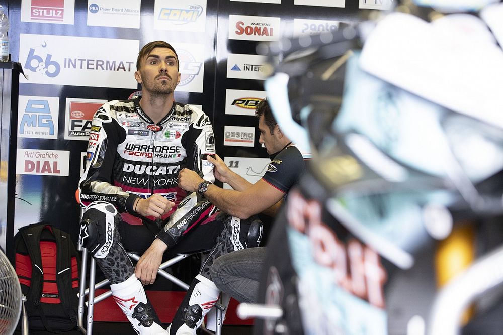 Loris Baz dan Scott Redding Ngeri Tonton WSSP300
