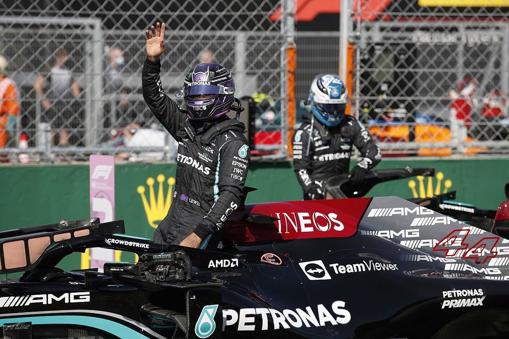 Pole man Lewis Hamilton, Mercedes, and Valtteri Bottas, Mercedes, on the grid