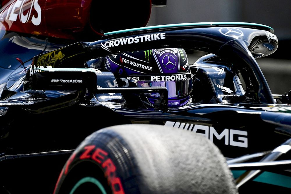 Hamilton : Les sifflets me donnent de la force
