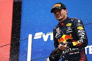 Une deuxième place "comme une victoire" pour Red Bull et Verstappen