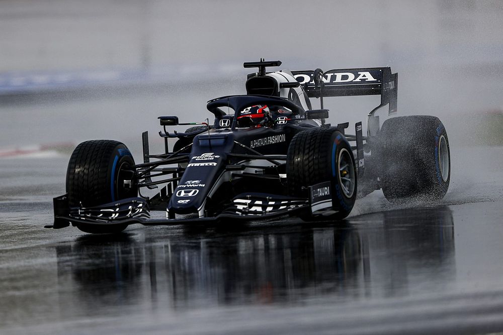 F1トルコFP3速報:ホンダPU勢がトップ3独占、ガスリー首位。角田裕毅は8番手
