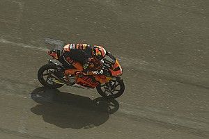 Moto3ドーハ予選:マシア、カタール連勝に近づくポールポジション。日本勢は鈴木竜生が5番手タイム