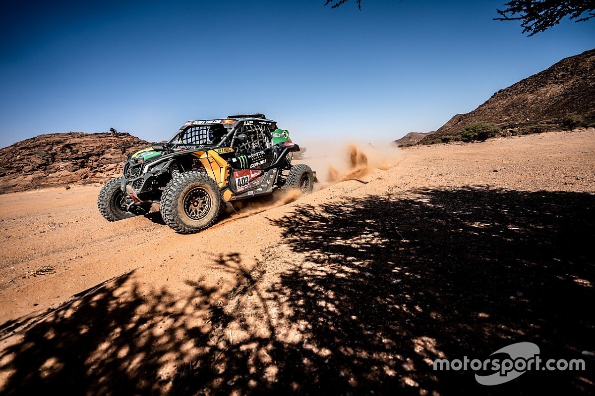 Equipe brasileira produz manual com preparativos para Dakar