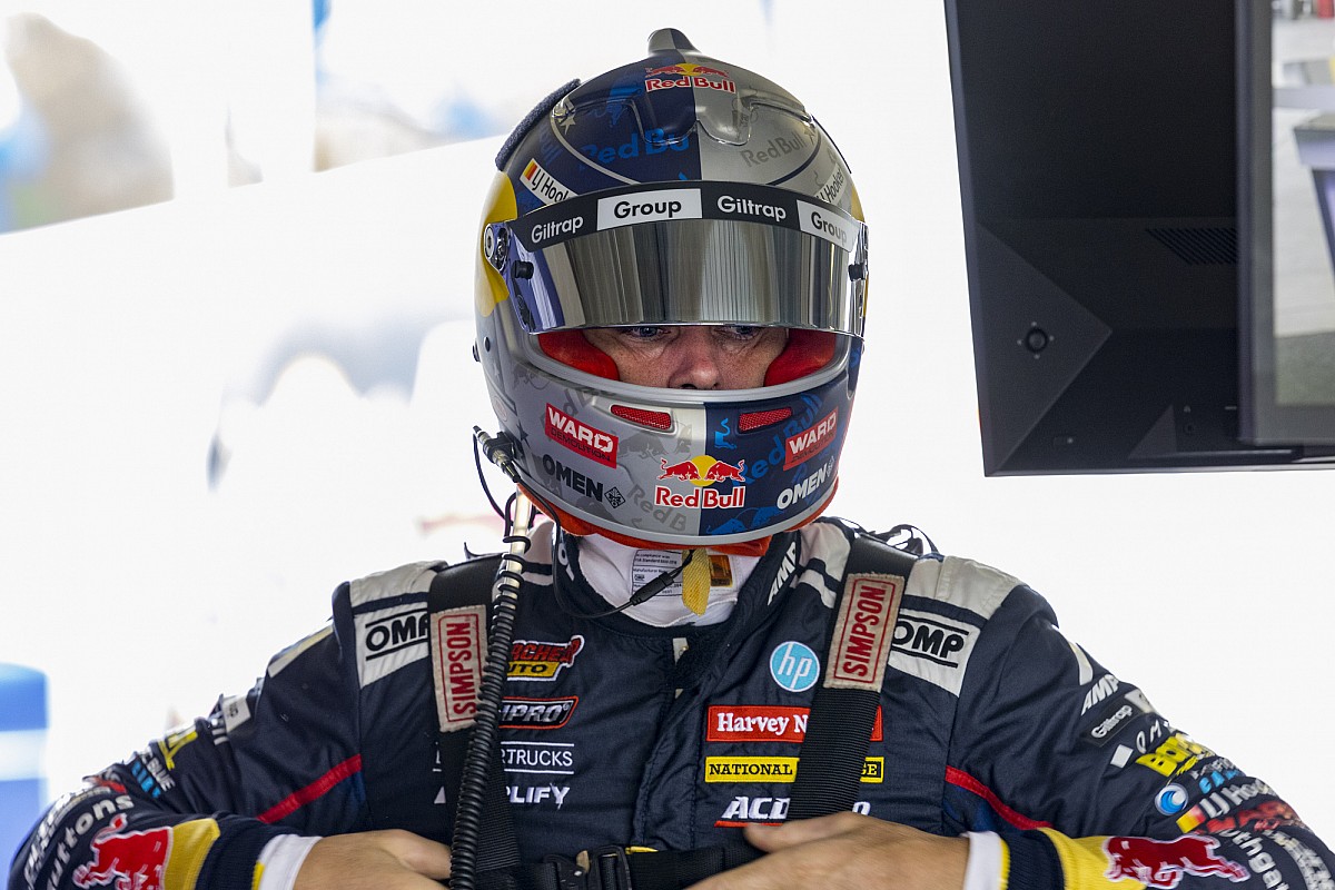 Scans reveal van Gisbergen also had broken ribs for Sandown wins