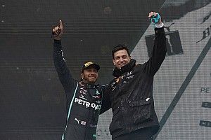 «Новички не должны сразу выигрывать». Вольф предупредил Формулу 1