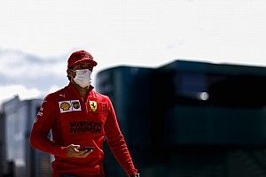 Sainz: "Ferrari y yo queremos más en esta F1 2021"