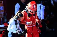 F1: O que é o papel entregue aos pilotos depois das corridas e o que acontece com ele?