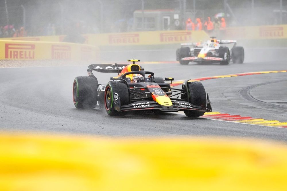 F1ベルギー決勝速報｜ピアストリが逃げ切り優勝。レッドブル角田裕毅は