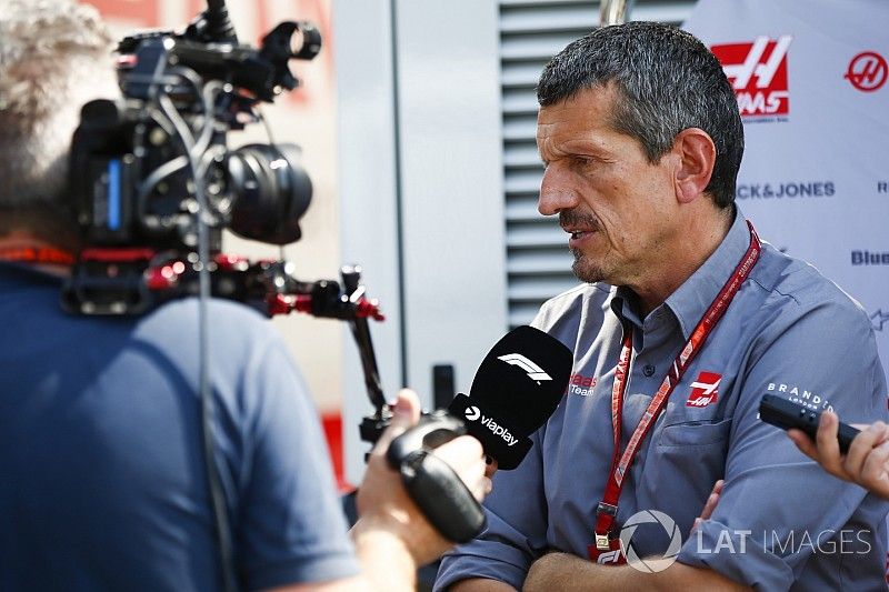 Guenther Steiner, Team Principal, Haas F1, talks to the press