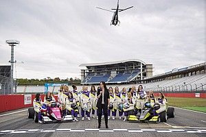 Jövőre a Hungaroringre is ellátogat a W Series az F1 betétsorozataként