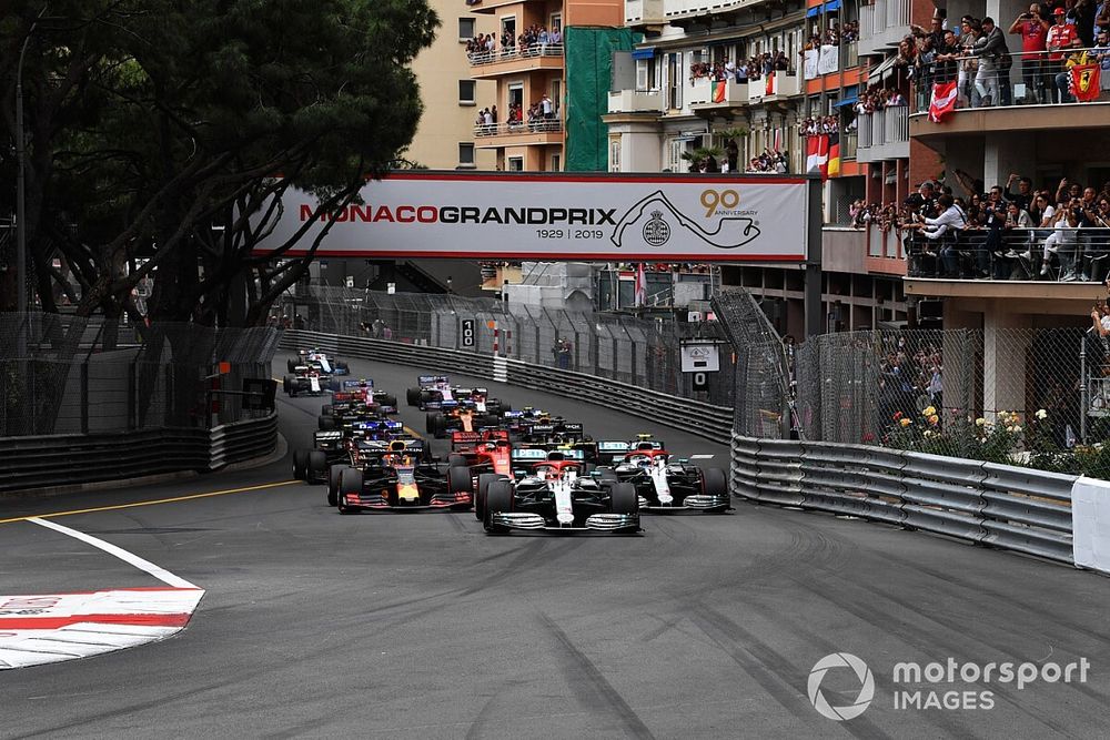 F1-kalender verder in de knel? 'Monaco, Baku, Montreal geschrapt'