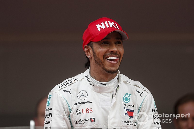 Hamilton, 2019 performansının “ortalama” olduğunu düşünüyor