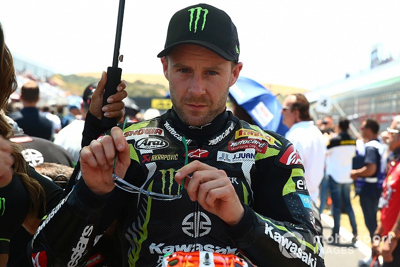 Vídeo: la curiosa ‘croqueta’ de Rea en su caída en Misano