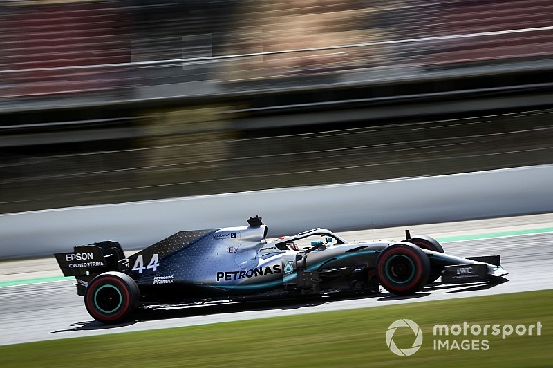 F1スペインFP3:ハミルトンが実力を見せつけ首位。レッドブルのフェルスタッペンは7番手
