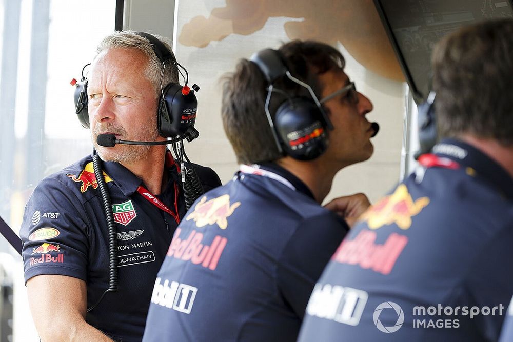 Positieve coronatest bij Red Bull: Sportief directeur mist GP Bahrein