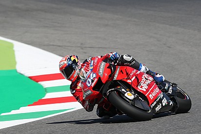 Dovizioso chiaro: "Ducati deve migliorare a centro curva per essere veloce ovunque"