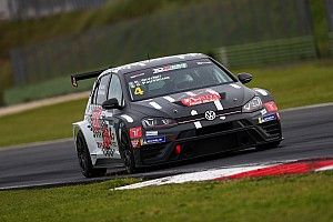 Simone Patrinicola vince la Qualifying Race a Vallelunga davanti a Valsecchi