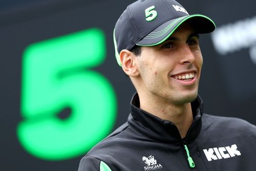 Bortoleto muestra su clase respondiendo a Marko: "Gané contra los pilotos Red Bull"