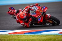 M&aacute;rquez destroza tres veces el r&eacute;cord con la pole del GP de Argentina de MotoGP