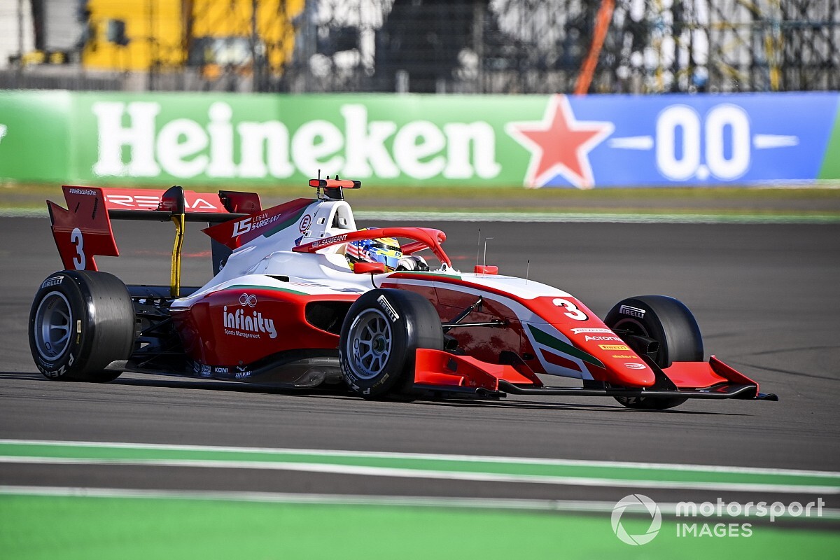 Silverstone F3: Sargeant beats Lawson to score another pole