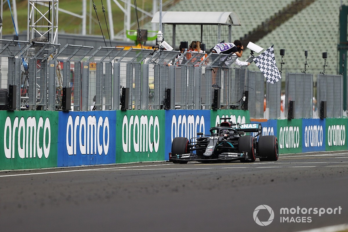 Las fotos del cambiante GP de Hungría de F1