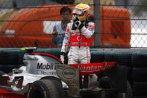 Memories of China 2007 made Hamilton reject late pitstop