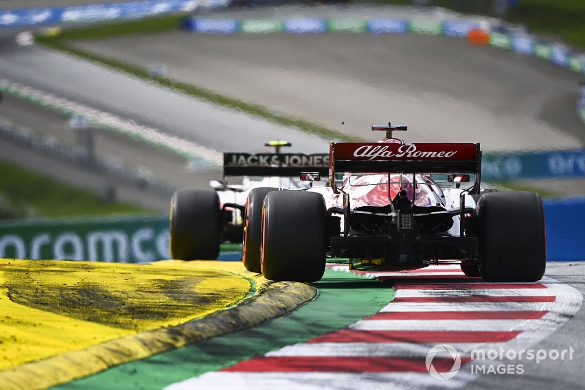 Räikkönen még mindig nem tudja, mit hoz a jövője