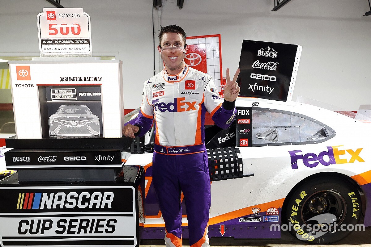 NASCAR Darlington 2: Glücklicher Abbruch-Sieg für Denny Hamlin