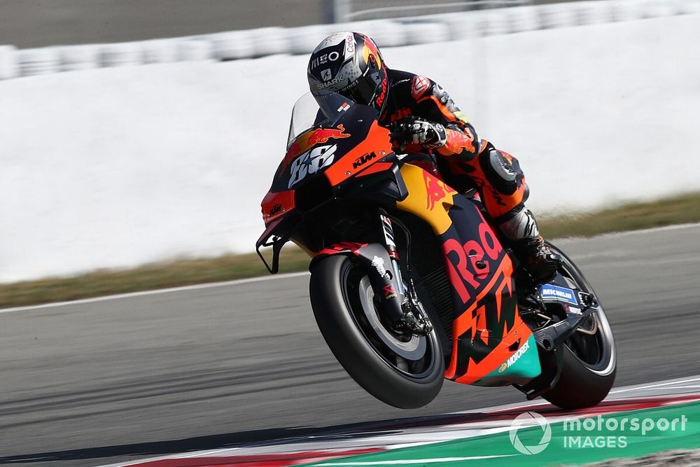 Oliveira nyerte a fantasztikus Katalán Nagydíjat Zarco és Miller előtt