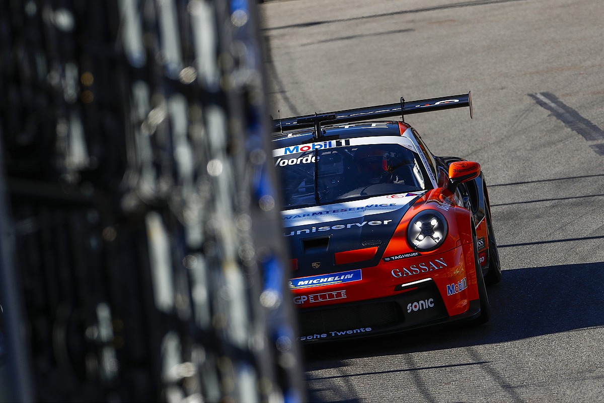 Porsche Supercup Avusturya: Ten Voorde, Ayhancan'ın 0.074 sn önünde pole pozisyonunda