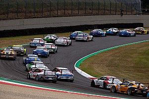 La Carrera Cup Italia dice 33 a Imola, orari e tv del weekend