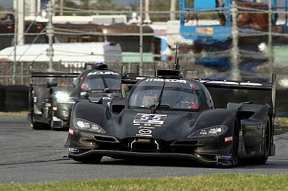 24 Ore di Daytona: Tincknell il più rapido nella terza sessione di test, Alonso è secondo