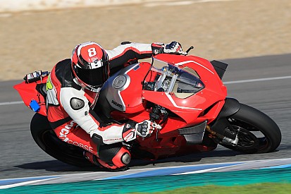 Ducati: scopriamo la Panigale V4 R, versione che correrà nel Mondiale SBK dal 2019