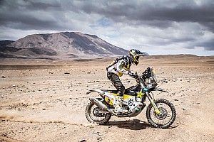 Quintanilla regresa a la pelea por el Dakar tras la octava etapa