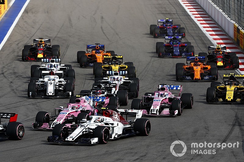 Perez looft Leclerc: "Heb hem alleen in eerste ronde gezien"