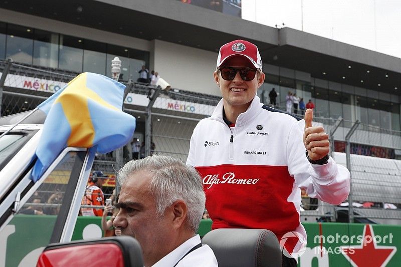 Marcus Ericsson, Sauber, durante la drivers parade