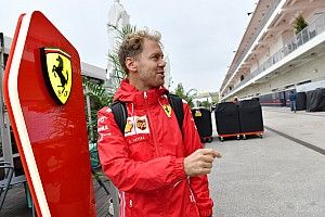 Sebastian Vettel widerspricht: Zusammenarbeit bei Ferrari ist gut