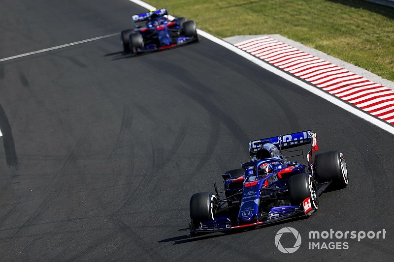 Kwiat nie chce mniejszej ilości testów F1