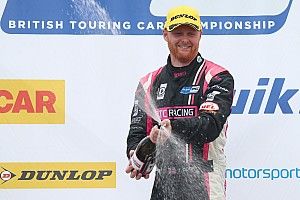 Thruxton BTCC: Cook wins Race 2 after double pass