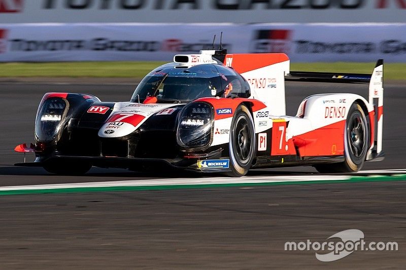 Toyota завоевала поул на этапе WEC в Сильверстоуне